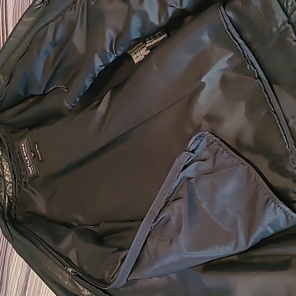 Wilsons Black Leather Button-up Belted Jacket Coat Thinsulate Zip Out Lined Wm L - Picture 11 of 16